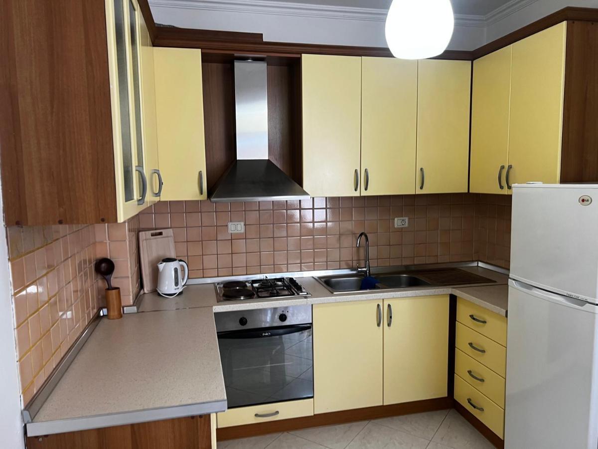 City Central Apartment 2 Τίρανα Εξωτερικό φωτογραφία