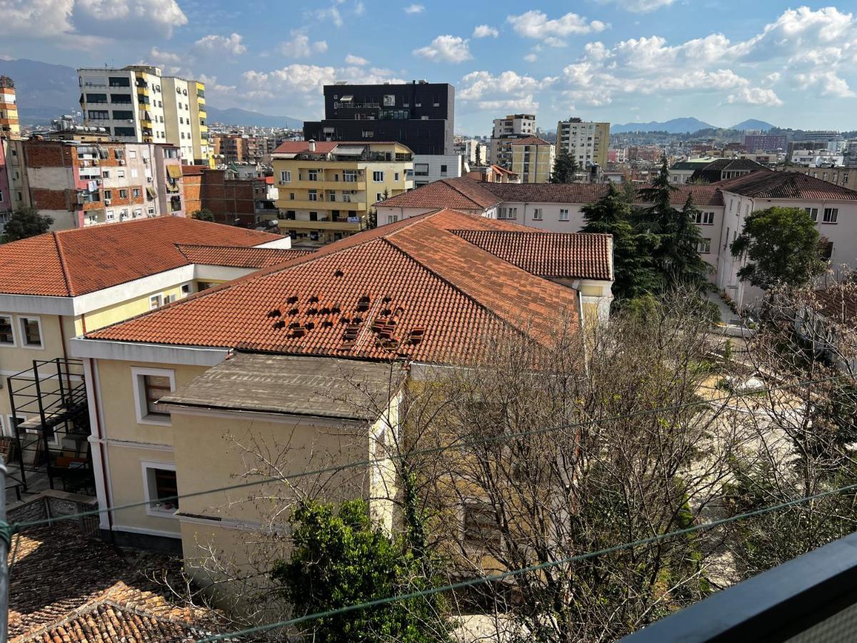 City Central Apartment 2 Τίρανα Εξωτερικό φωτογραφία